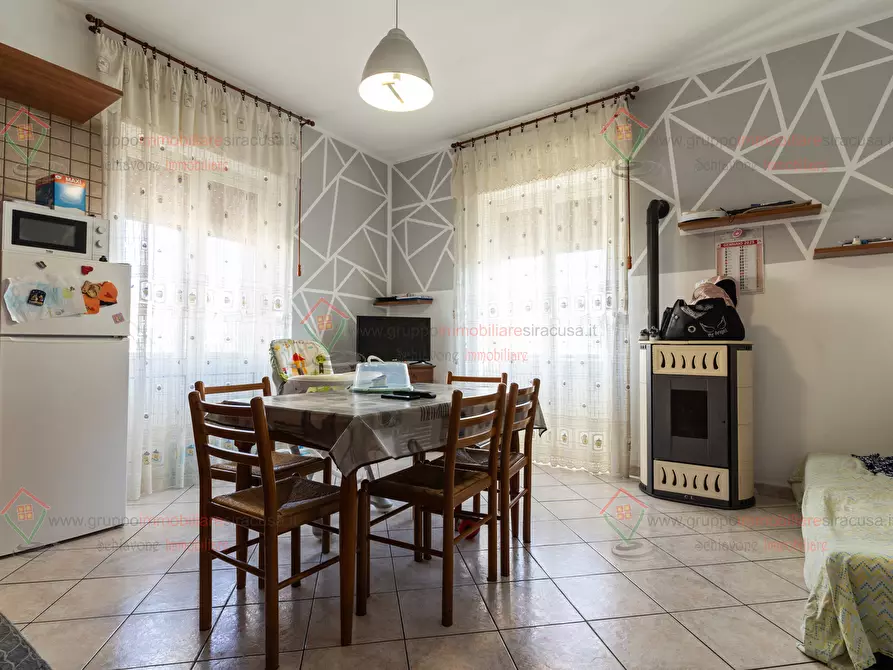 Immagine 19 di Appartamento in vendita  a Siracusa