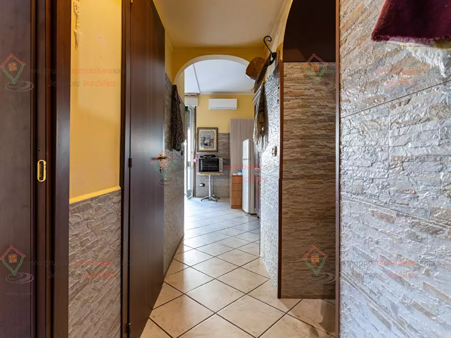 Immagine 5 di Quadrilocale in vendita  a Siracusa