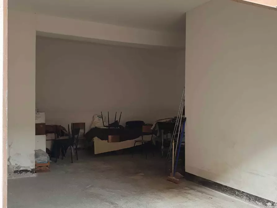 Immagine 5 di Garage in vendita  a Siracusa