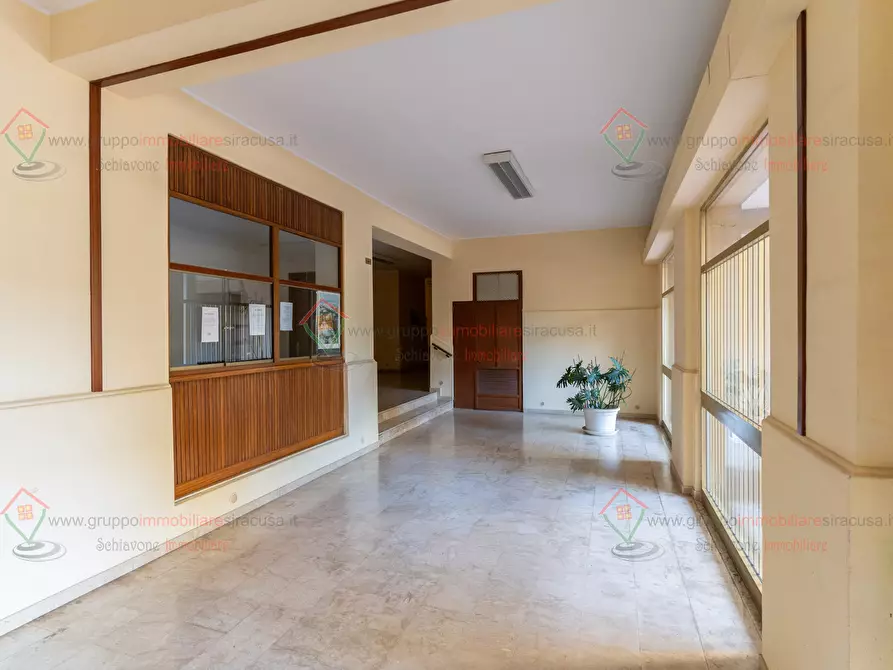 Immagine 27 di Pentalocale in vendita  a Siracusa