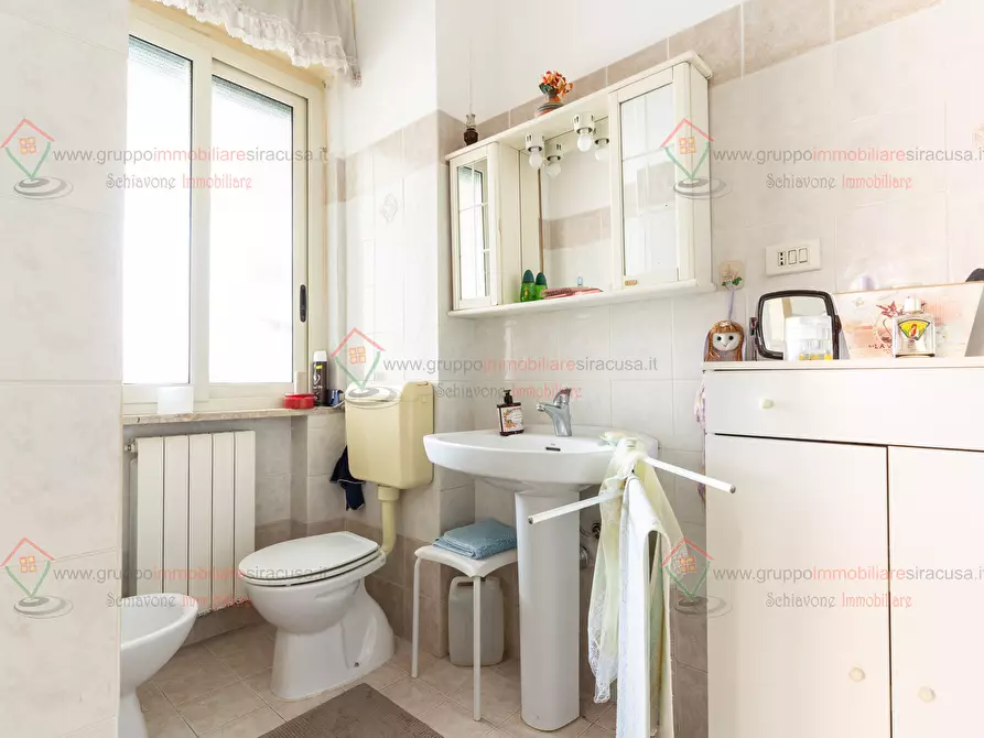 Immagine 17 di Quadrilocale in vendita  a Siracusa