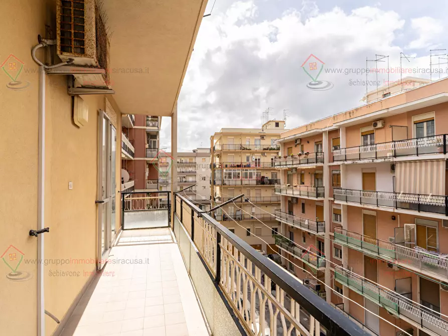 Immagine 23 di Pentalocale in vendita  a Siracusa