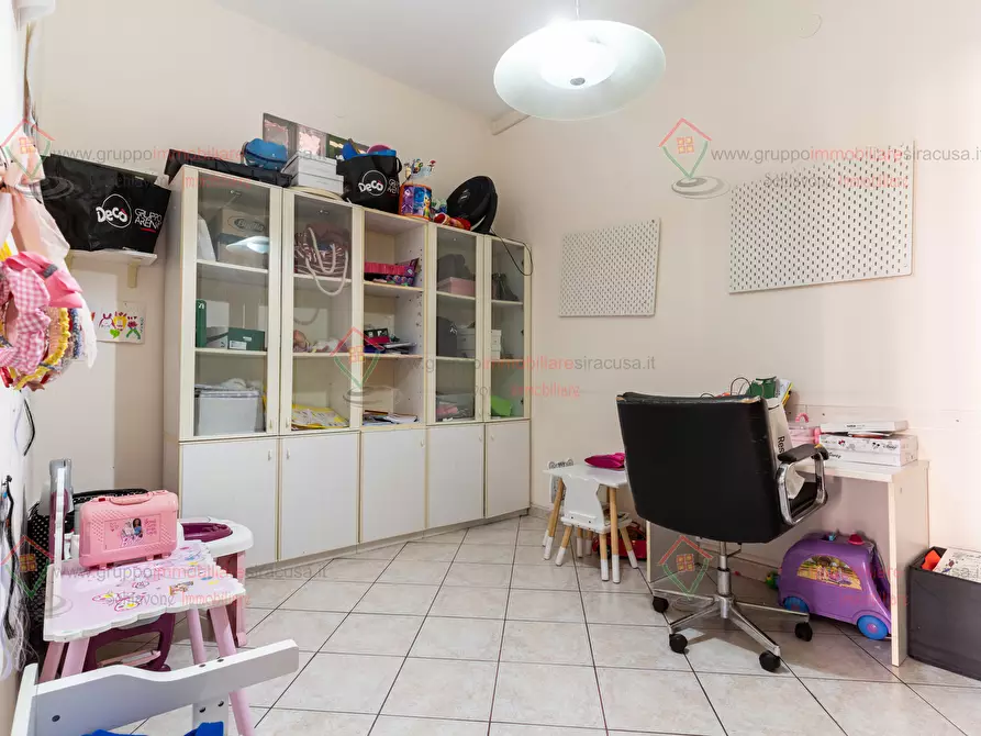 Immagine 15 di Appartamento in vendita  a Siracusa