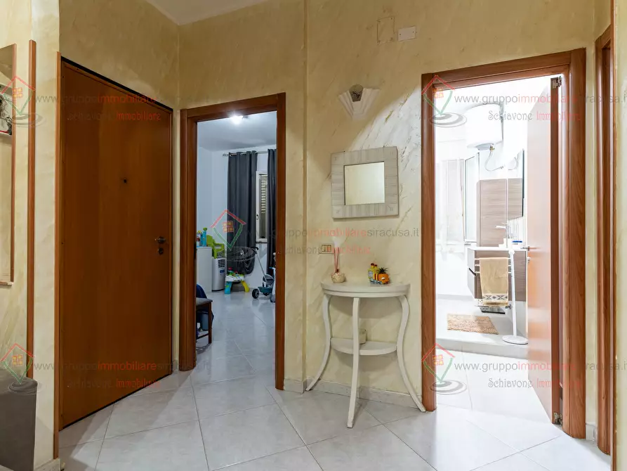 Immagine 22 di Trilocale in vendita  a Siracusa