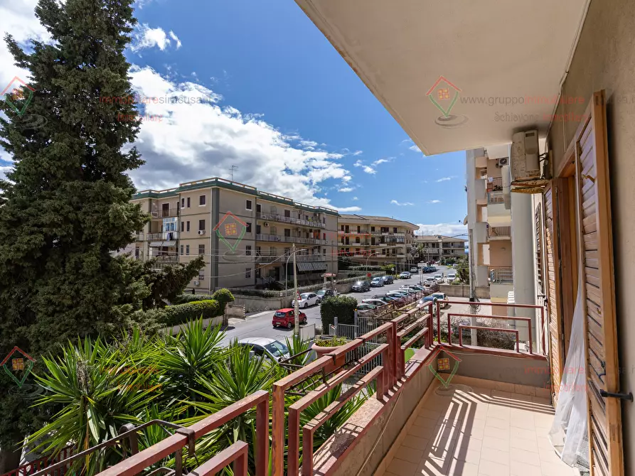 Immagine 1 di Trilocale in vendita  a Siracusa