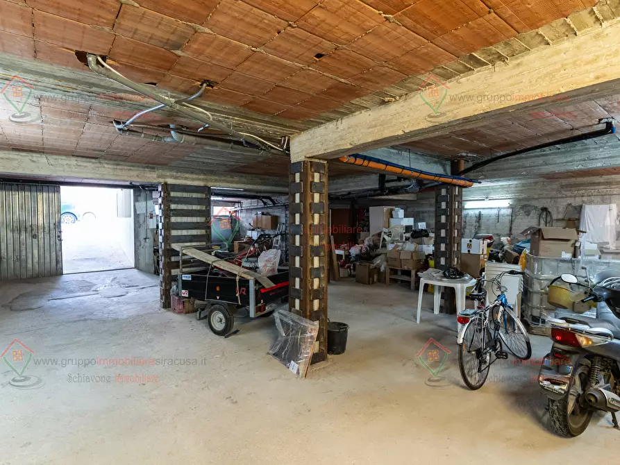 Immagine 36 di Casa indipendente in vendita  a Siracusa