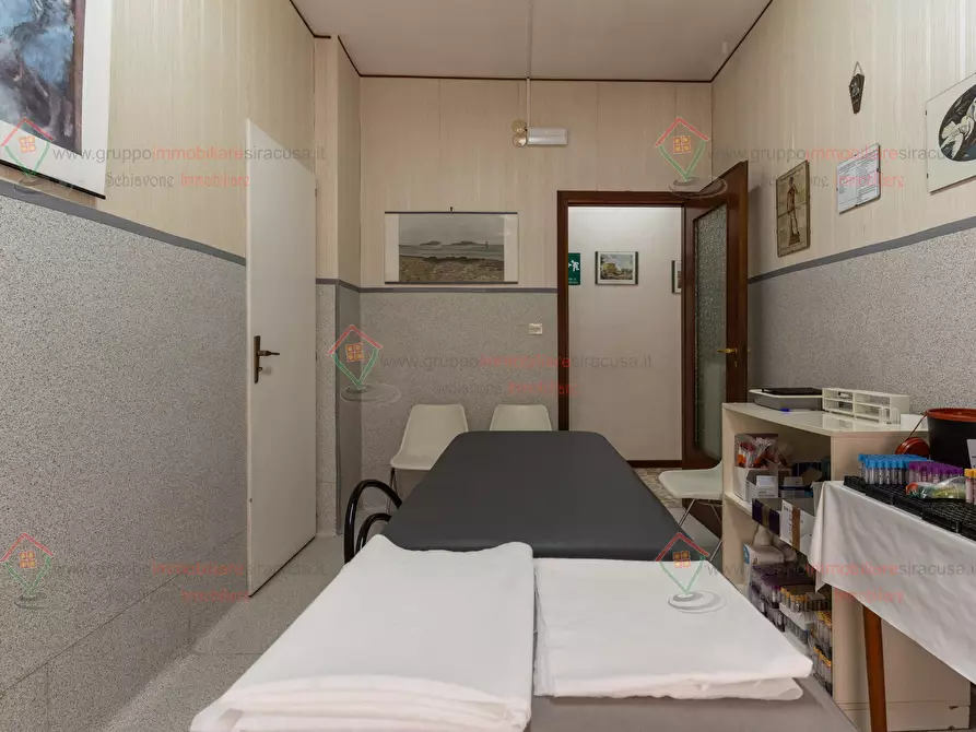 Immagine 9 di Appartamento in vendita  a Siracusa