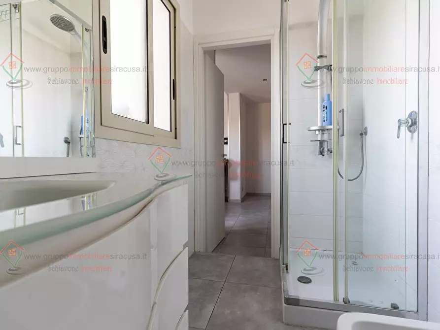 Immagine 9 di Trilocale in vendita  a Siracusa