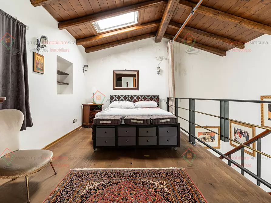 Immagine 13 di Appartamento in vendita  a Siracusa