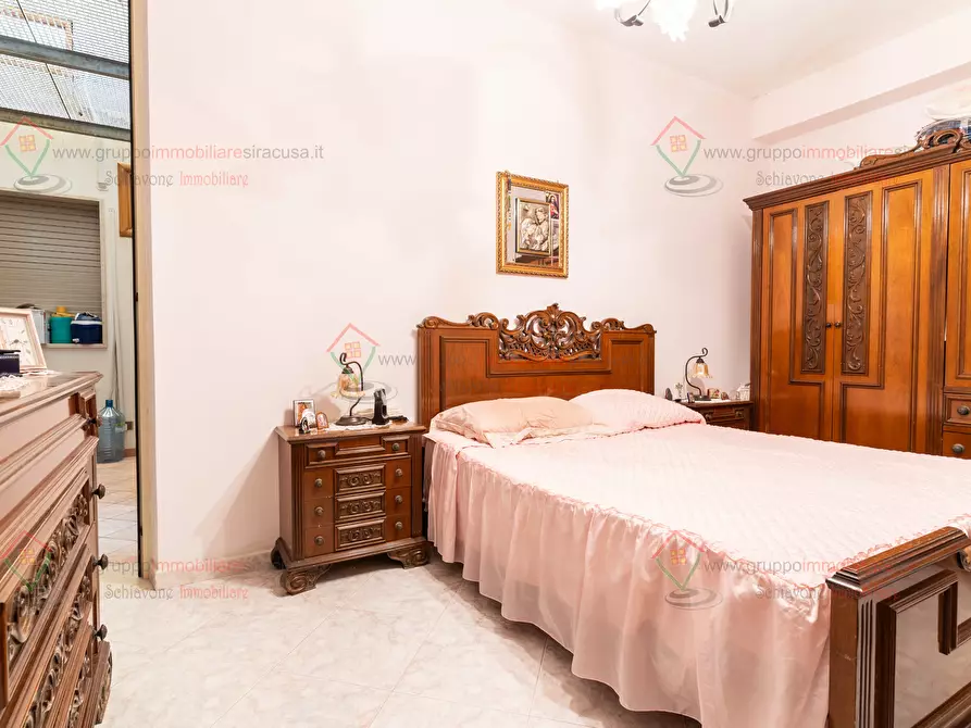 Immagine 10 di Casa indipendente in vendita  a Siracusa