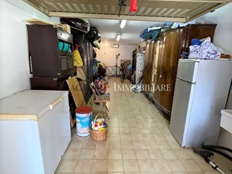 Immagine 30 di Casa semindipendente in vendita  a Livorno