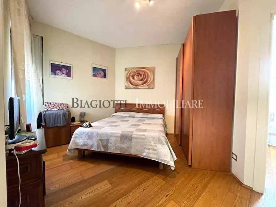 Immagine 34 di Attico in vendita  a Livorno