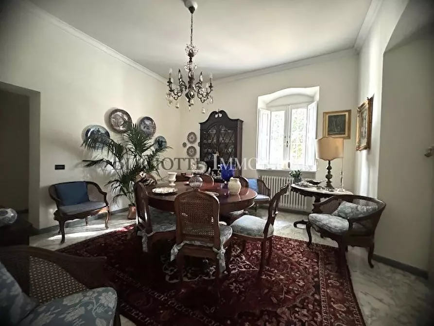 Immagine 17 di Casa semindipendente in vendita  a Livorno