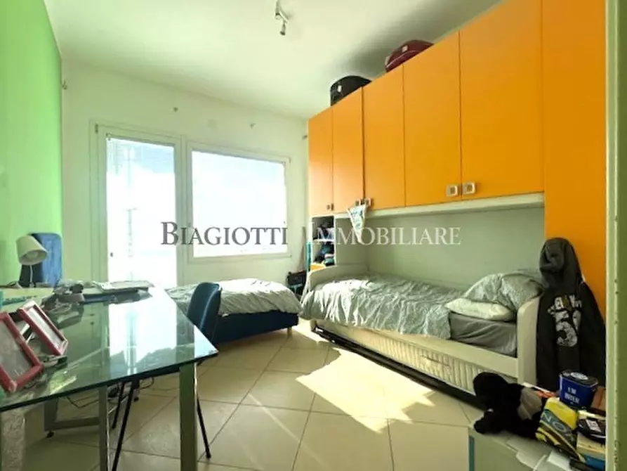 Immagine 21 di Quadrilocale in vendita  a Livorno