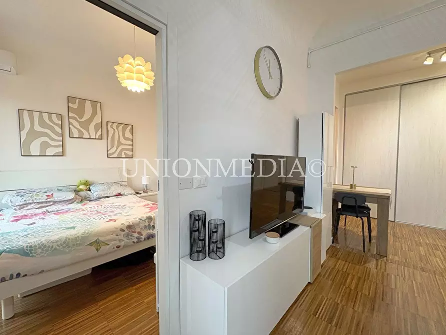 Immagine 17 di Appartamento in vendita  in piazza matteotti a Sarzana