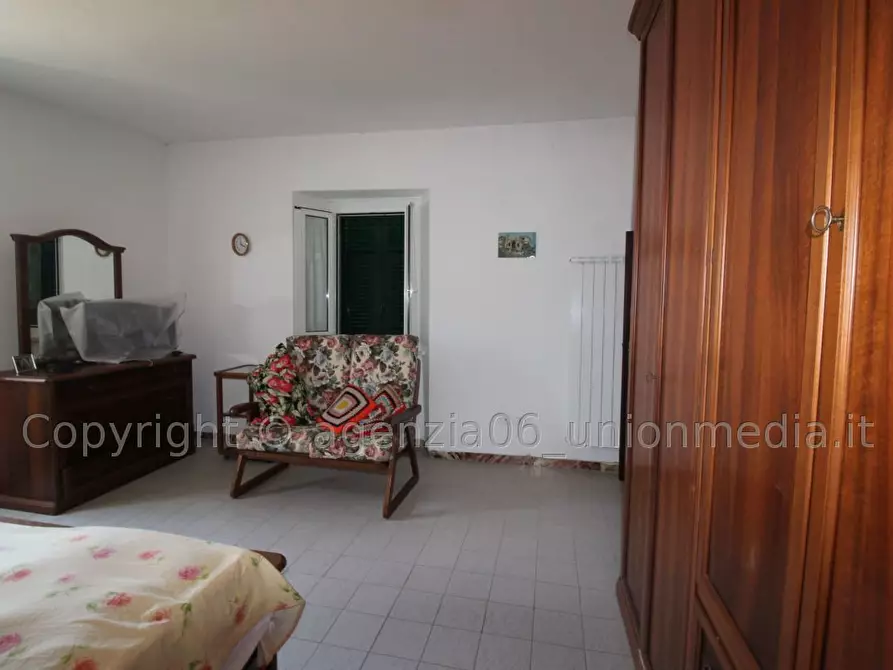 Immagine 12 di Appartamento in vendita  a Calice Al Cornoviglio