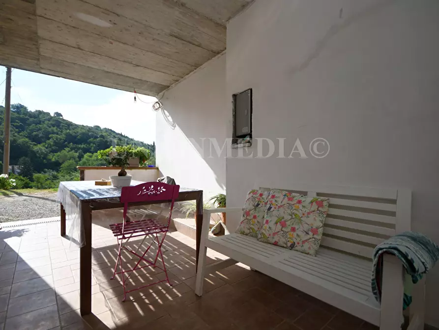 Immagine 20 di Casa semindipendente in vendita  in via triboli a Sarzana