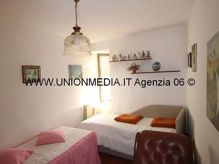 Immagine 9 di Casa semindipendente in vendita  a Santo Stefano Di Magra