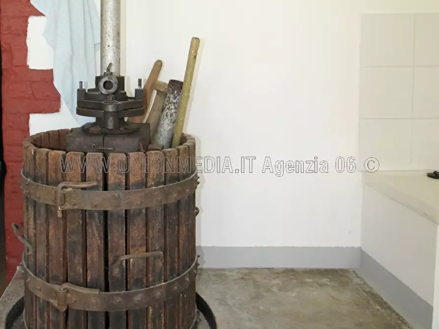 Immagine 7 di Casa indipendente in vendita  a Sarzana