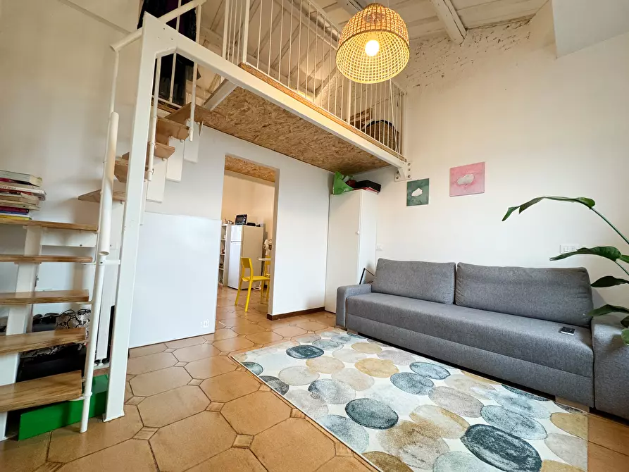 Immagine 1 di Bilocale in vendita  in Via Onofrio Tommasini 9 a Rimini