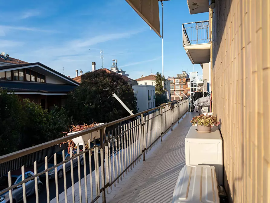 Immagine 46 di Quadrilocale in vendita  in Viale San Gottardo a Rimini