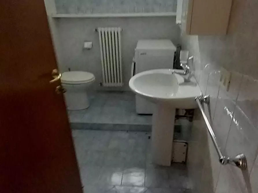 Immagine 39 di Quadrilocale in vendita  in Viale Angelo Battelli 24 a Novafeltria