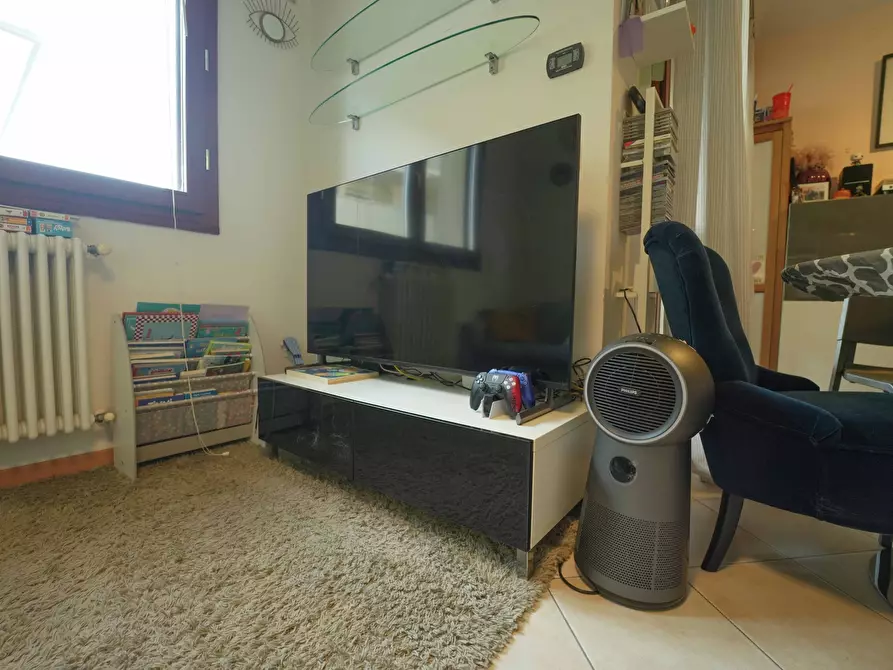 Immagine 8 di Trilocale in vendita  in Via Baracchi 10 a Rimini