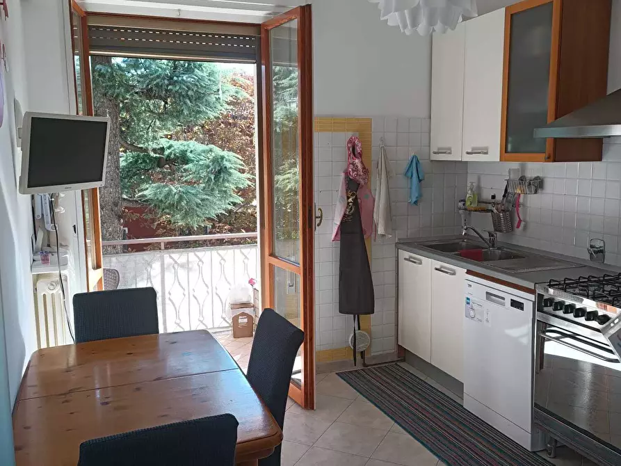 Immagine 8 di Quadrilocale in vendita  a Rimini