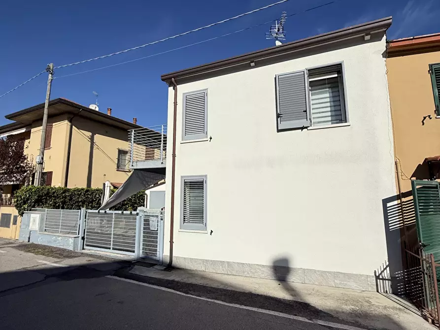 Immagine 4 di Villetta a schiera in vendita  in Via Vecchia Marecchia 199 a Santarcangelo Di Romagna