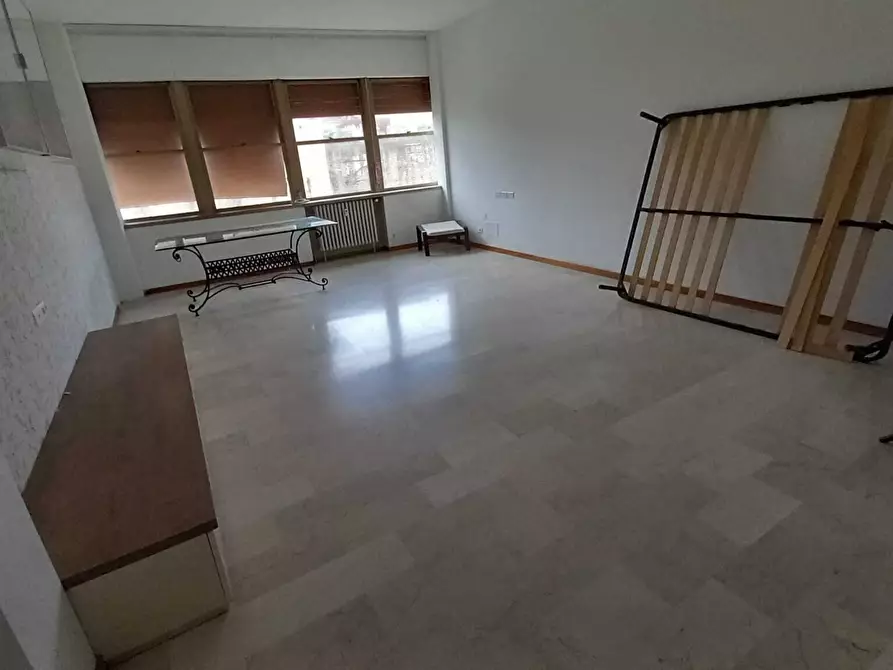 Immagine 4 di Quadrilocale in vendita  in Piazza Malatesta 21 a Rimini