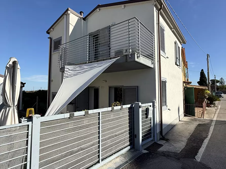 Immagine 7 di Villetta a schiera in vendita  in Via Vecchia Marecchia 199 a Santarcangelo Di Romagna