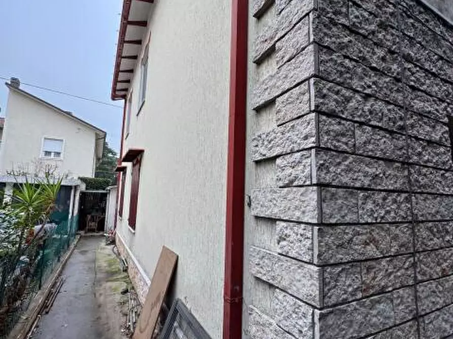 Immagine 22 di Casa bifamiliare in vendita  a Savignano Sul Rubicone