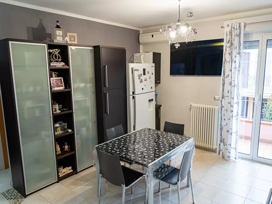 Immagine 6 di Trilocale in vendita  in Via Viola a Santarcangelo Di Romagna