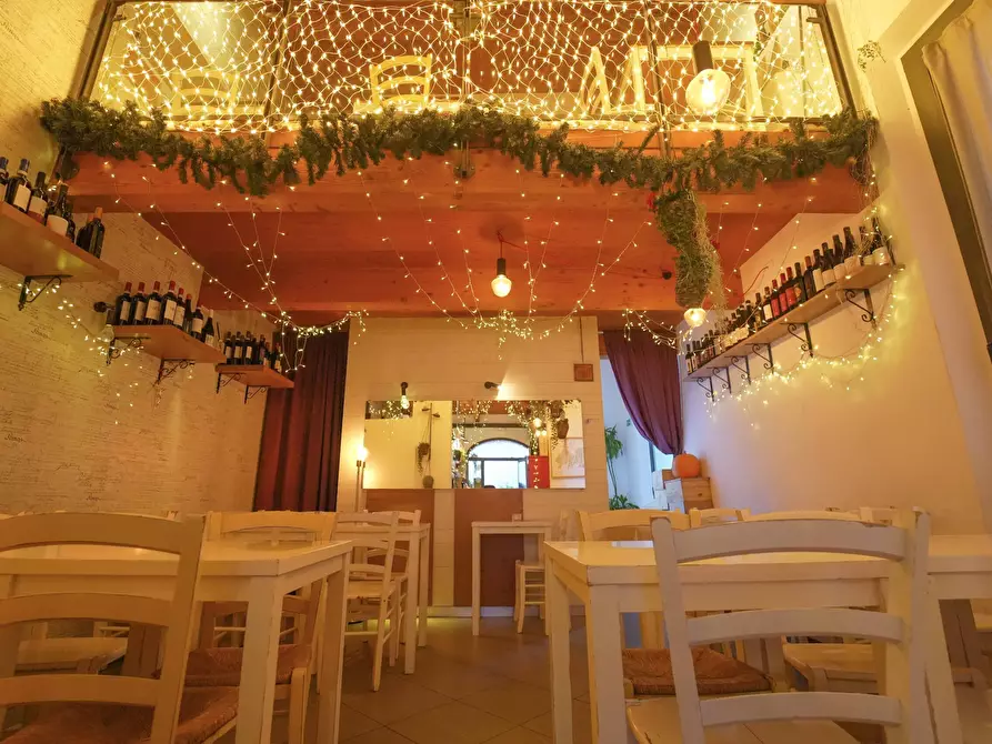 Immagine 9 di Bar / Ristorante in vendita  in Via Cesare Battisti 23 a Santarcangelo Di Romagna