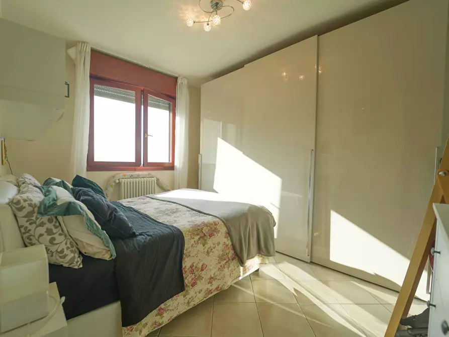 Immagine 10 di Trilocale in vendita  in Via Baracchi 10 a Rimini