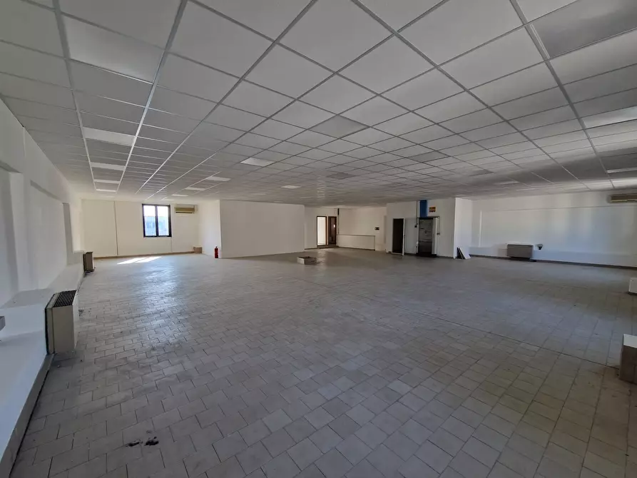 Immagine 16 di Attività artigianale in vendita  in Via della Liberazione a San Mauro Pascoli