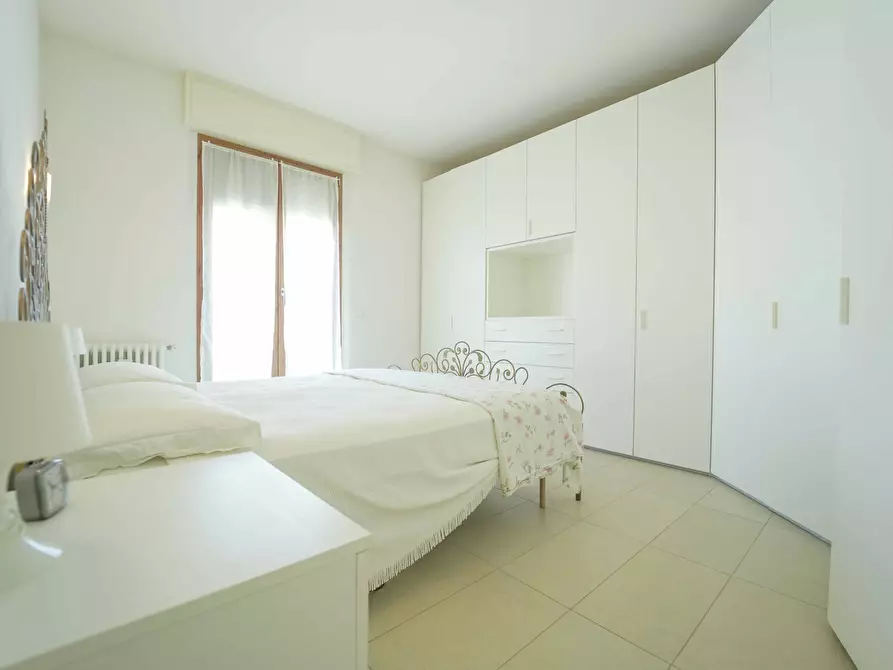 Immagine 11 di Trilocale in vendita  in Via Giovanni Amendola 3 a Rimini