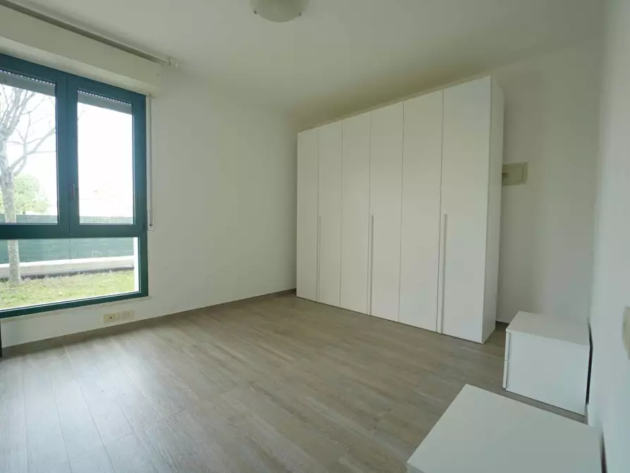 Immagine 5 di Trilocale in vendita  in Viale Tocra 10A a Rimini