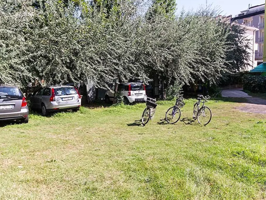Immagine 7 di Capannone industriale in vendita  a Rimini