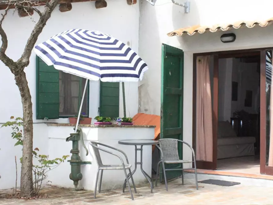 Immagine 28 di Rustico / casale in vendita  a Rimini