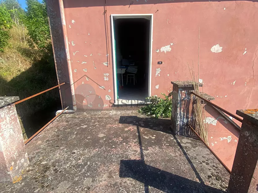 Immagine 21 di Casa indipendente in vendita  a Follo