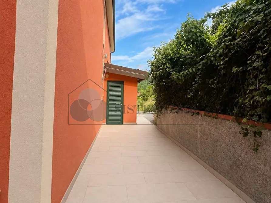 Immagine 12 di Porzione di casa in vendita  in Via Bruno Buozzi 60 a La Spezia