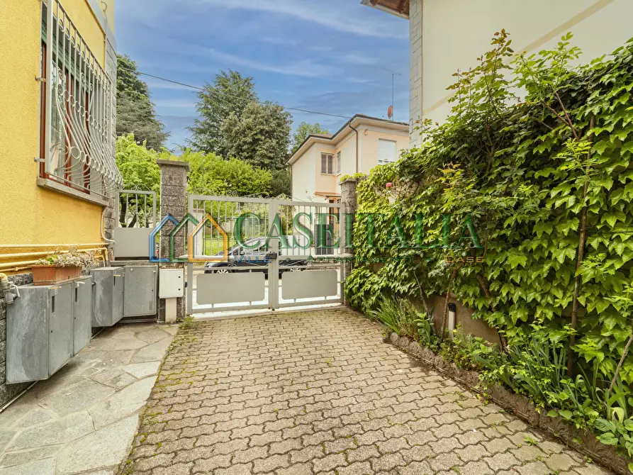 Immagine 29 di Pentalocale in vendita  in Via Ulzio 9 a Rivoli