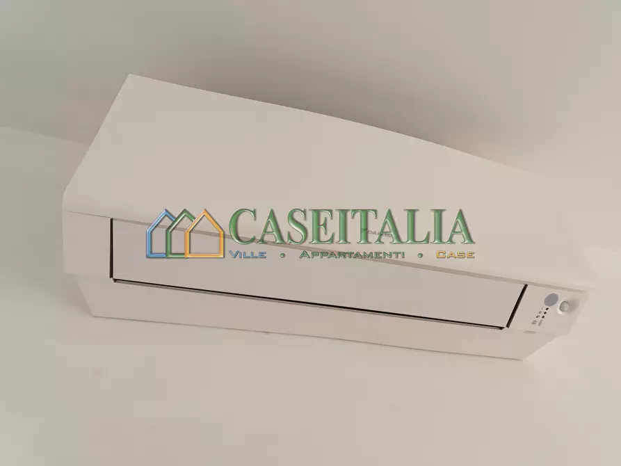 Immagine 20 di Quadrilocale in vendita  a Rivoli