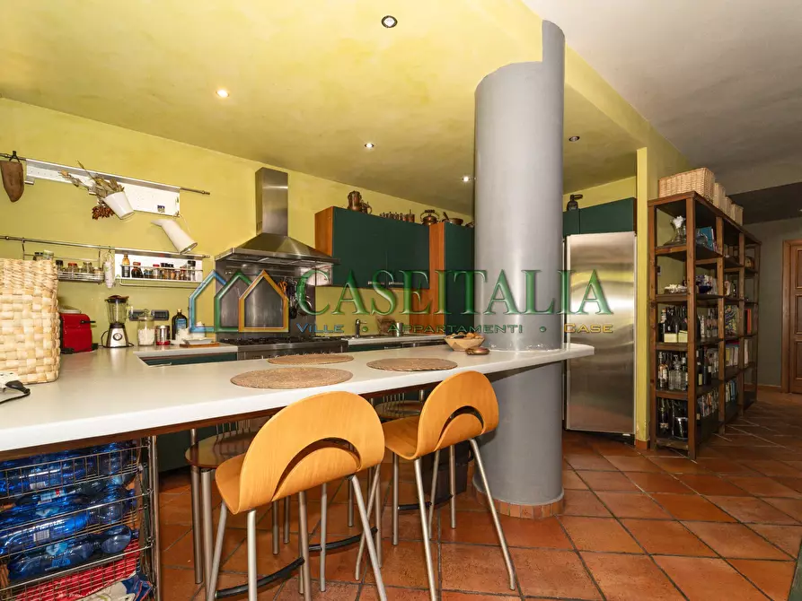 Immagine 10 di Quadrilocale in vendita  in Strada Maddalena 1095 a Moncalieri
