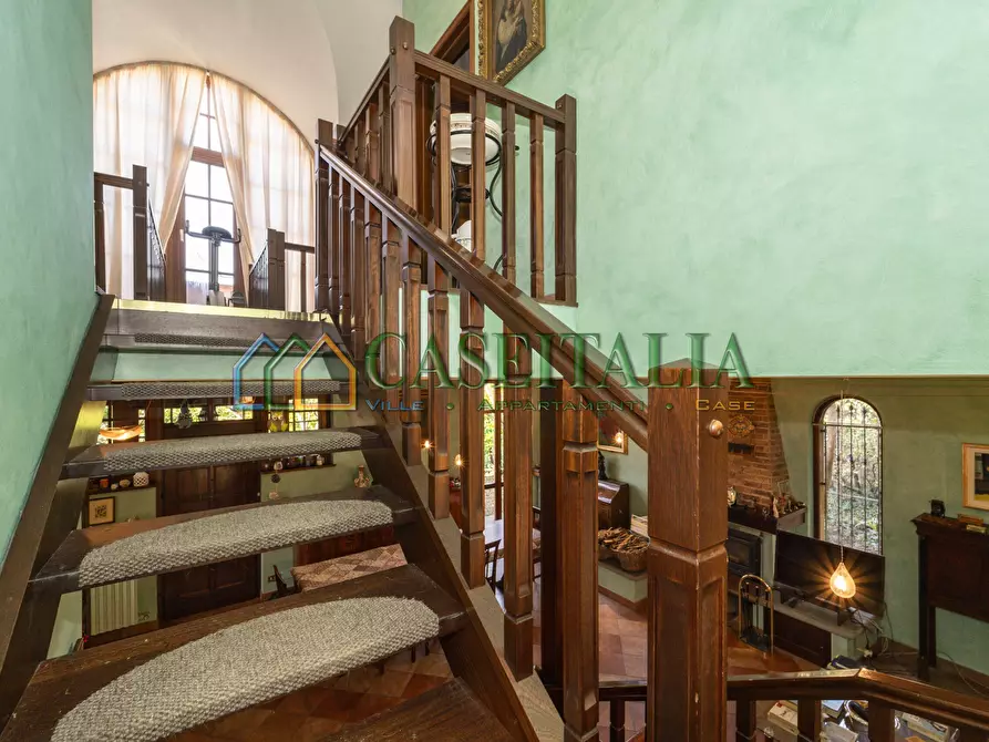 Immagine 20 di Villa in vendita  in Piazza Stazione 2 a Rosta