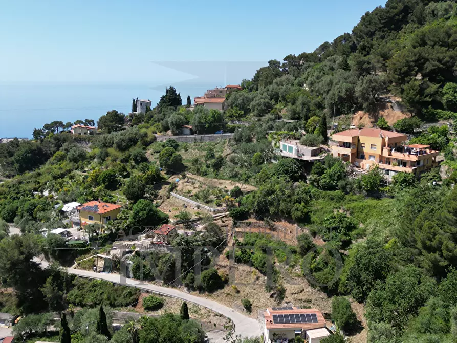 Immagine 25 di Casa indipendente in vendita  in Via delle Ginestre a Ventimiglia