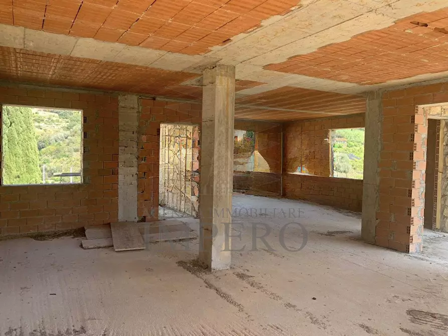 Immagine 8 di Villa in vendita  in via silvio peglio snc a Bordighera