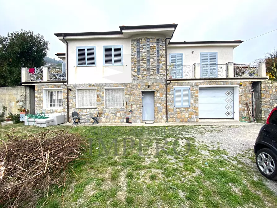 Immagine 12 di Villa in vendita  in strada ospedaletti 52 a Ospedaletti