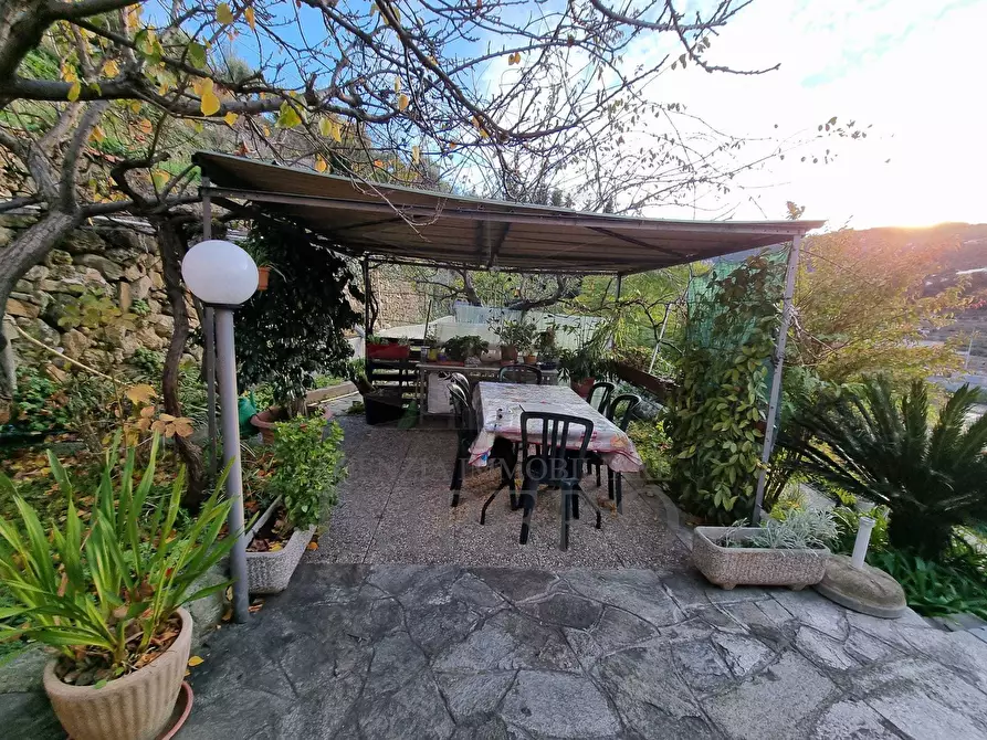 Immagine 15 di Villa in vendita  in Corso Limone Piemonte 174 a Ventimiglia